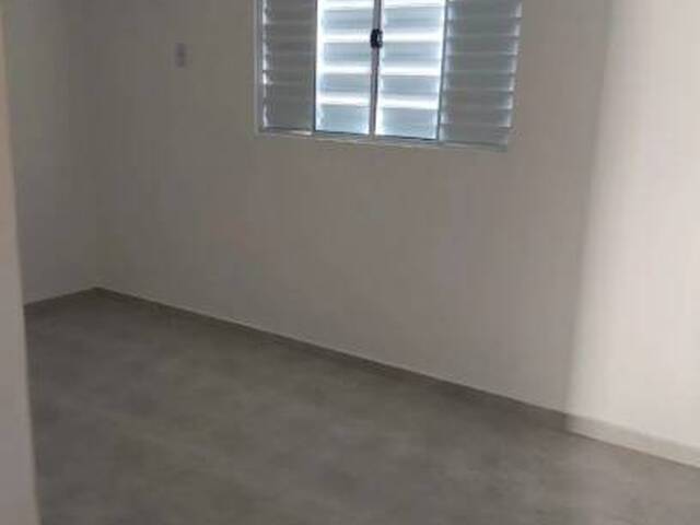 Casa para Venda em São José dos Campos - 5