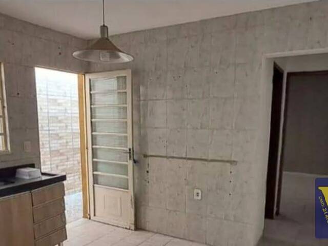 Casa para Venda em Jacareí - 5