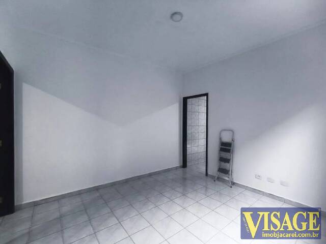 Casa para Venda em São José dos Campos - 5