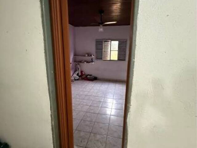 Casa para Venda em São José dos Campos - 5
