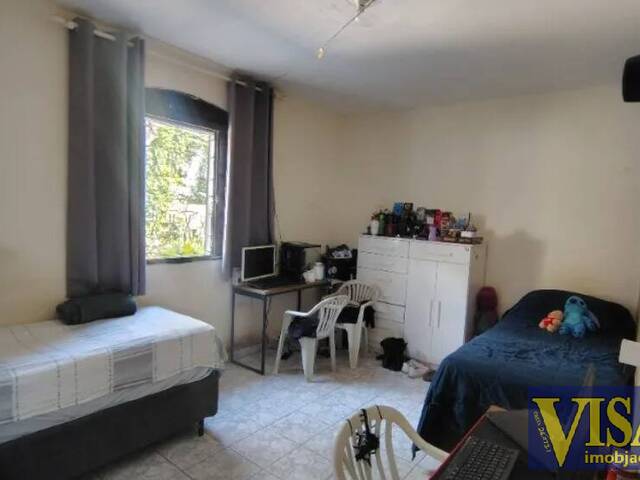 Casa para Venda em São José dos Campos - 4