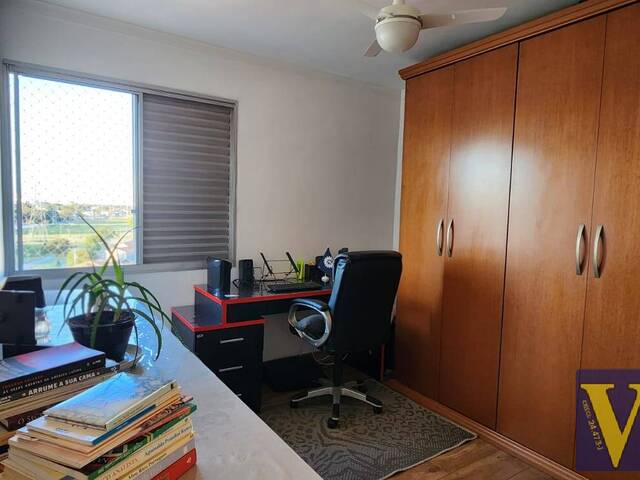 Apartamento para Venda em São José dos Campos - 4