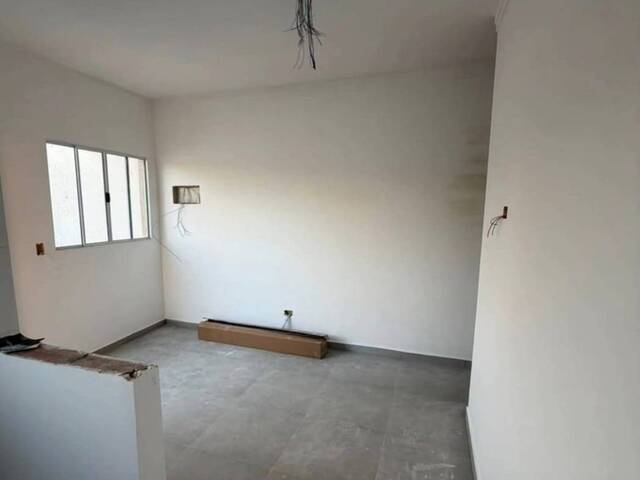 #26445 - Casa para Venda em Jacareí - SP - 3