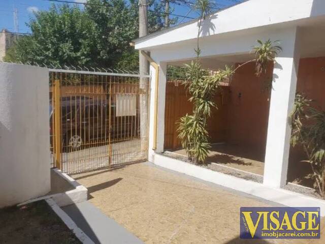 Venda em Jardim Jacinto - Jacareí