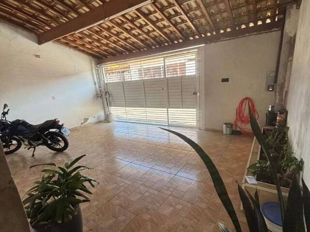 Casa para Venda em São José dos Campos - 5