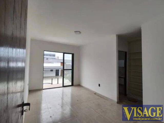 Casa para Venda em São José dos Campos - 5