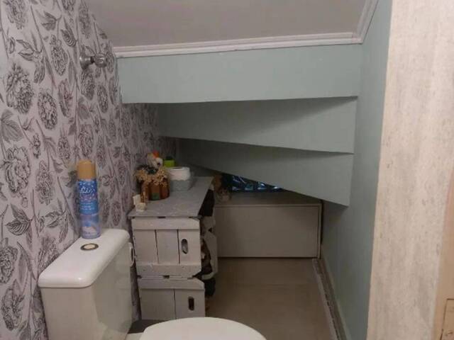 Casa para Venda em São José dos Campos - 4