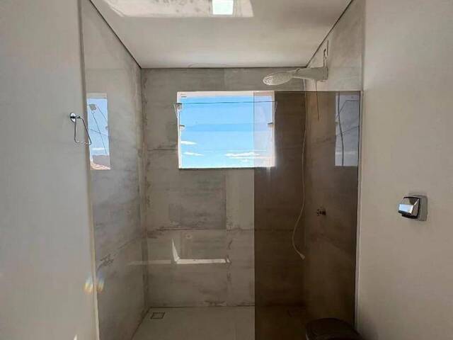 Casa para Venda em São José dos Campos - 4