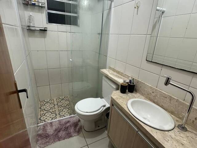 Casa para Venda em São José dos Campos - 4