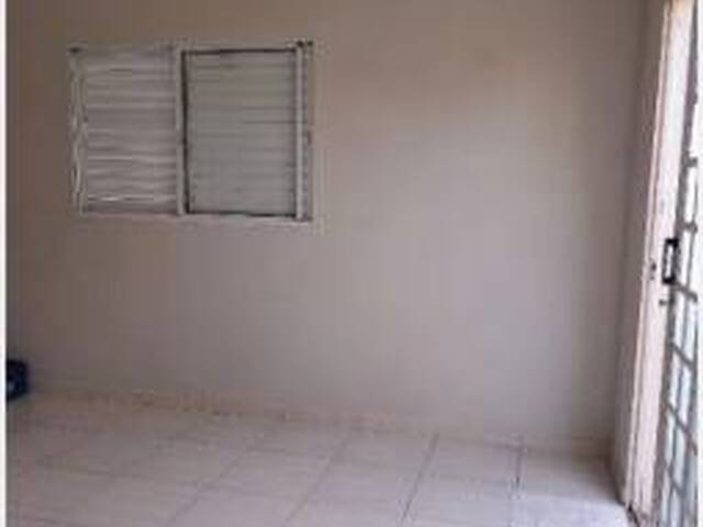 Casa para Venda em São José dos Campos - 4