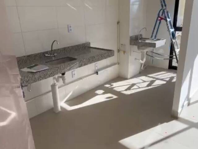 Apartamento para Venda em São José dos Campos - 4