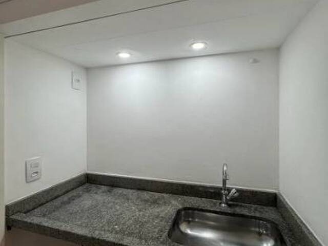 Sala para Venda em São José dos Campos - 4