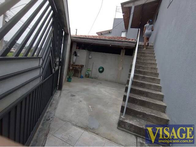 Casa para Venda em São José dos Campos - 4