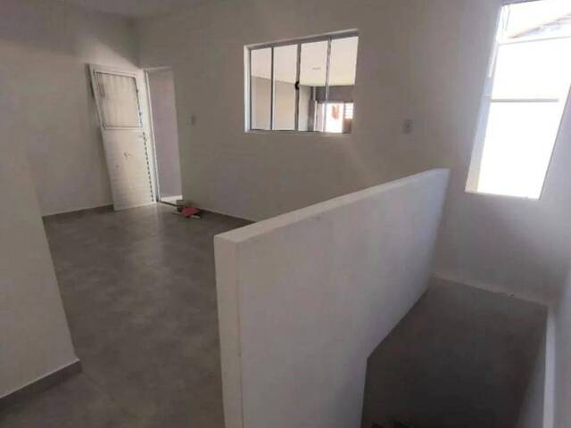 Casa para Venda em São José dos Campos - 5