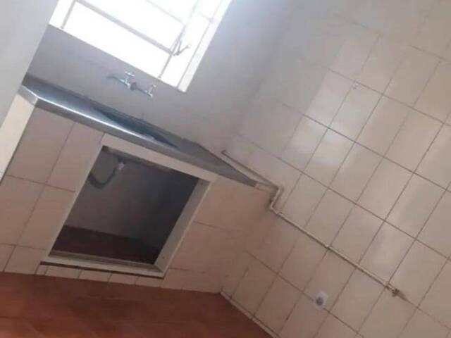 Casa para Venda em São José dos Campos - 4
