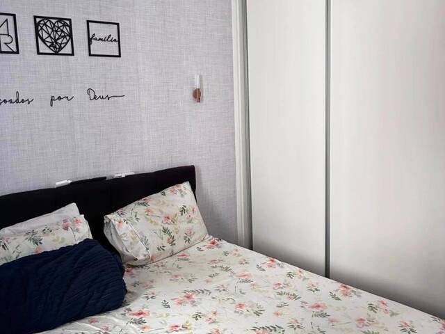 Apartamento para Venda em Jacareí - 5