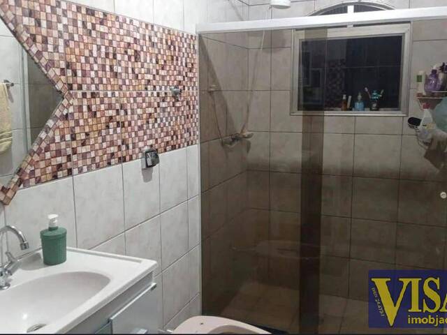 Casa para Venda em São José dos Campos - 5