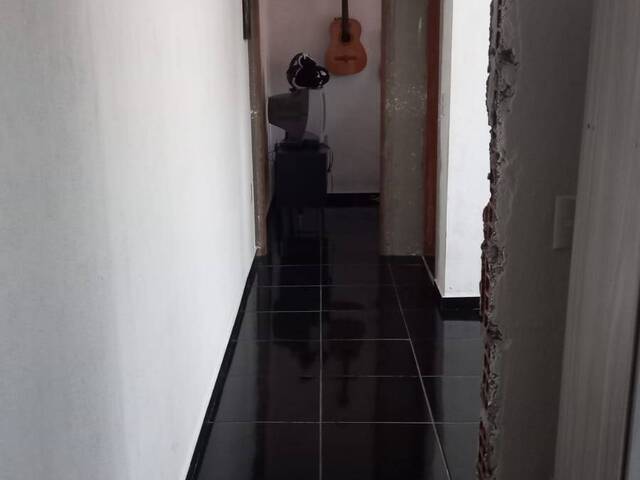Casa para Venda em São José dos Campos - 5