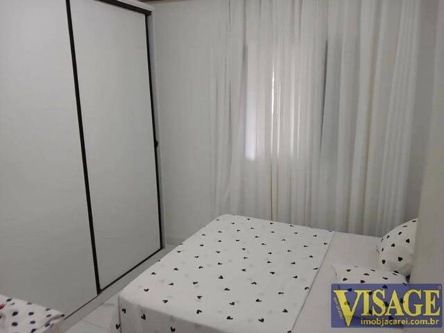 Casa para Venda em São José dos Campos - 4