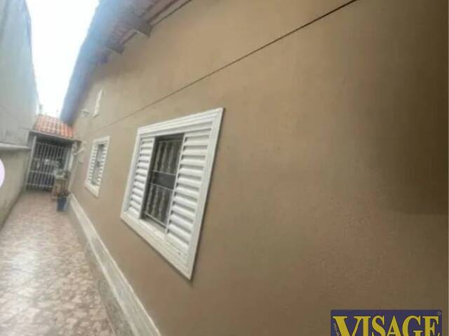 Casa para Venda em São José dos Campos - 5