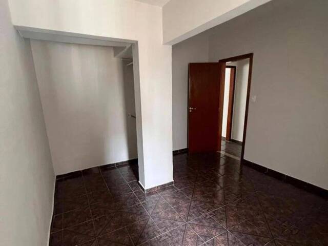 Casa para Venda em Jacareí - 4