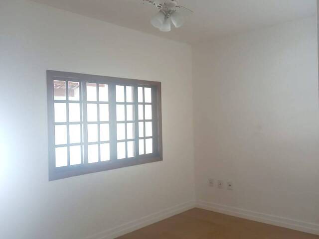 #26739 - Casa para Venda em São José dos Campos - SP - 2