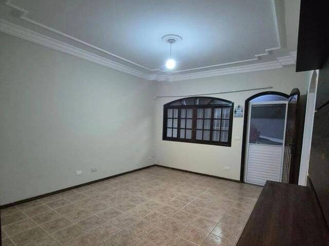 Casa para Venda em Jacareí - 4