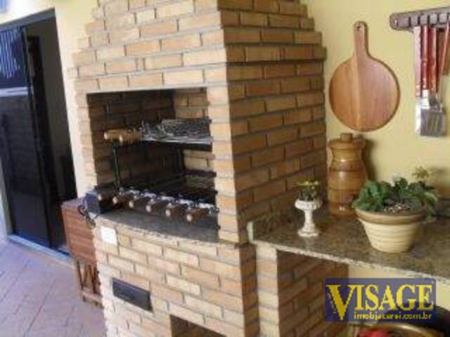 Alto Padrão para Venda em Jacareí - 4